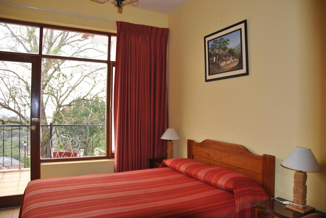Hotel Gloria โคโรอิโค ภายนอก รูปภาพ